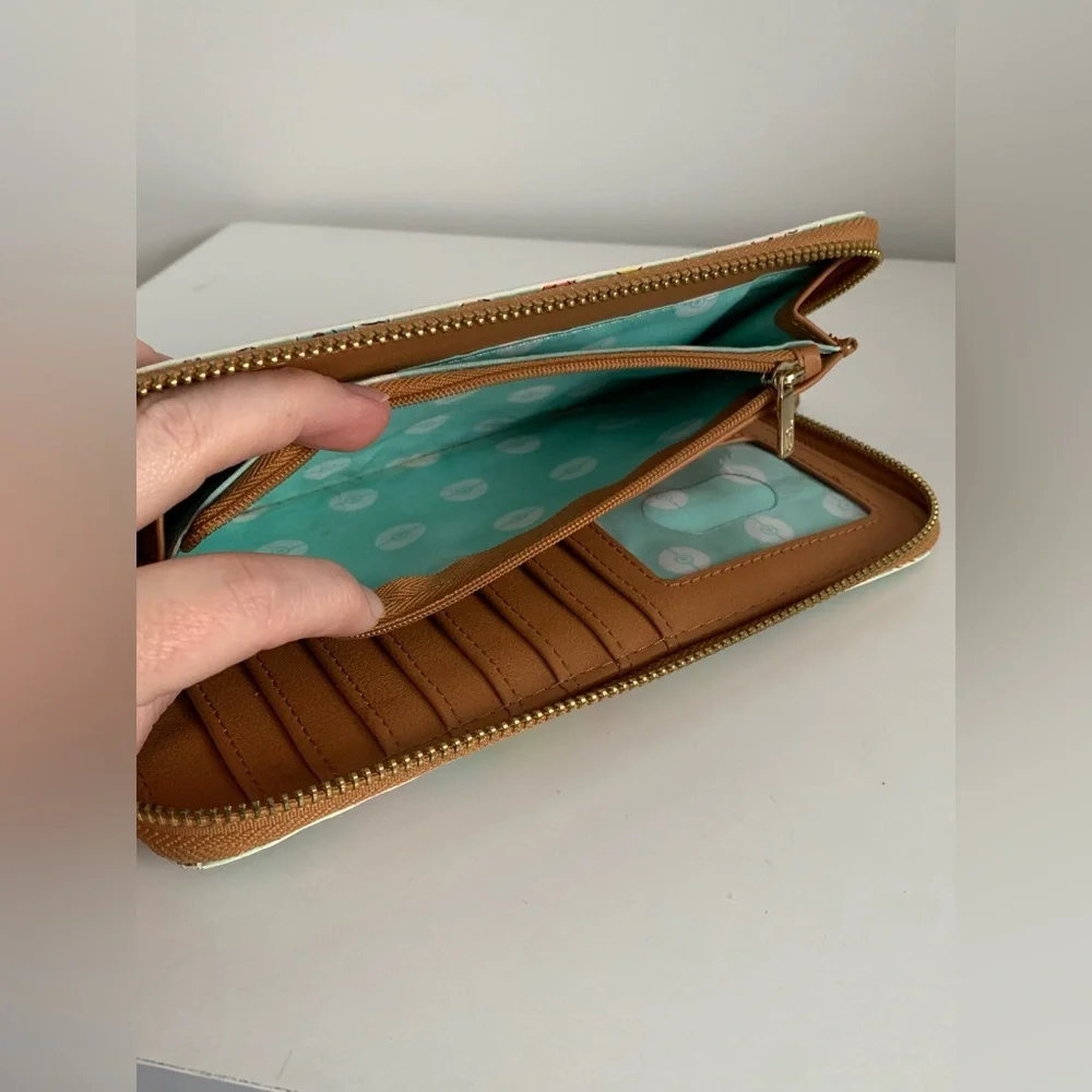 Pokémon Loungefly wallet - Picture 4 of 10